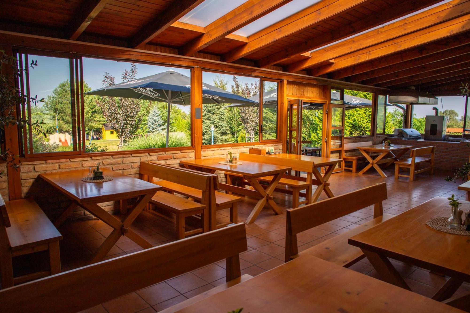 Amenity Penzion Horni Vestonice Dış mekan fotoğraf